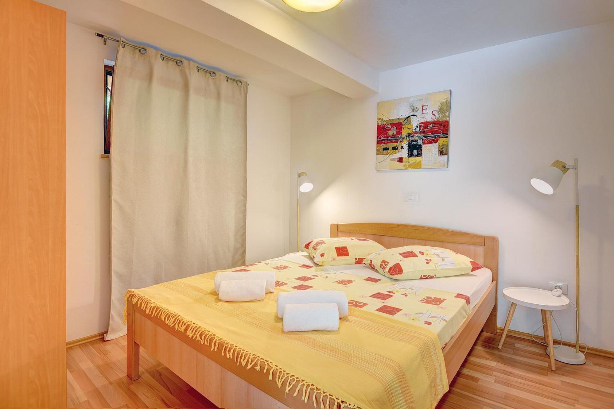 Apartments Buic Винкуран Екстериор снимка