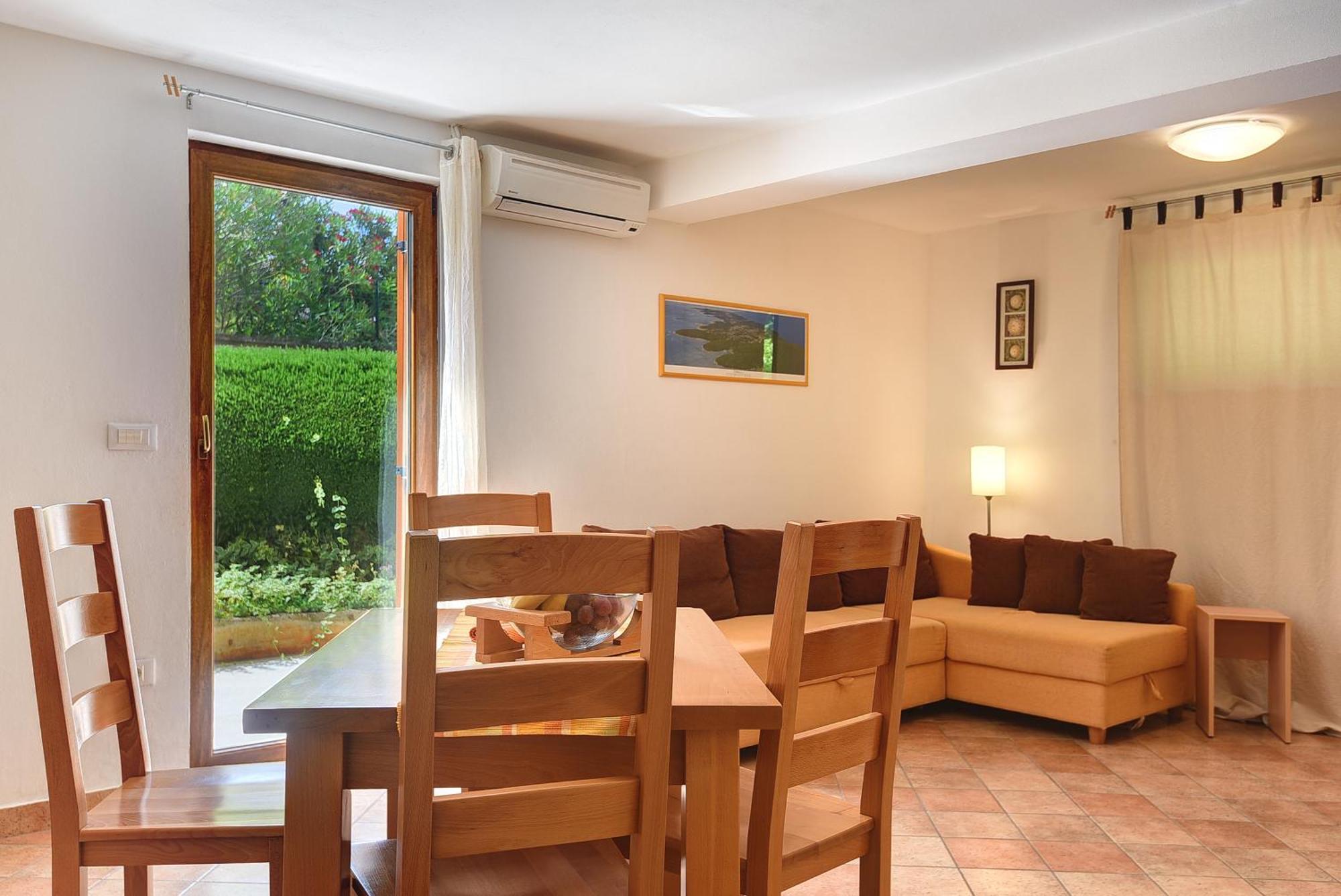 Apartments Buic Винкуран Екстериор снимка