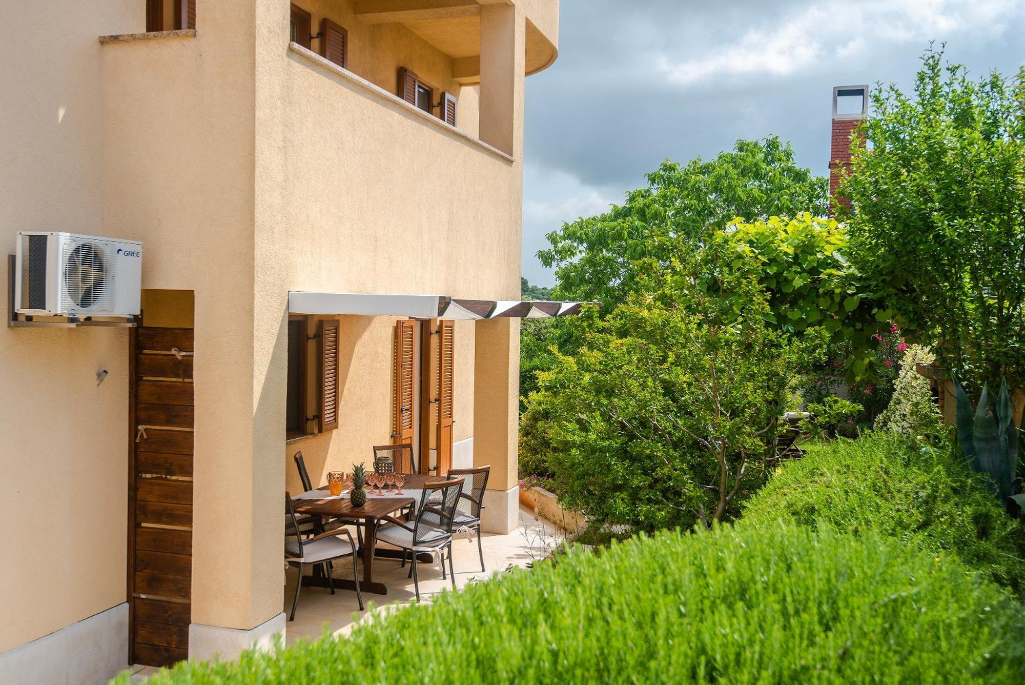 Apartments Buic Винкуран Екстериор снимка